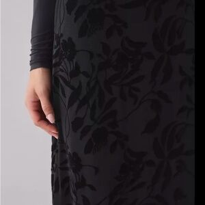 Preston & York Black Floral Long Sleeve Dress